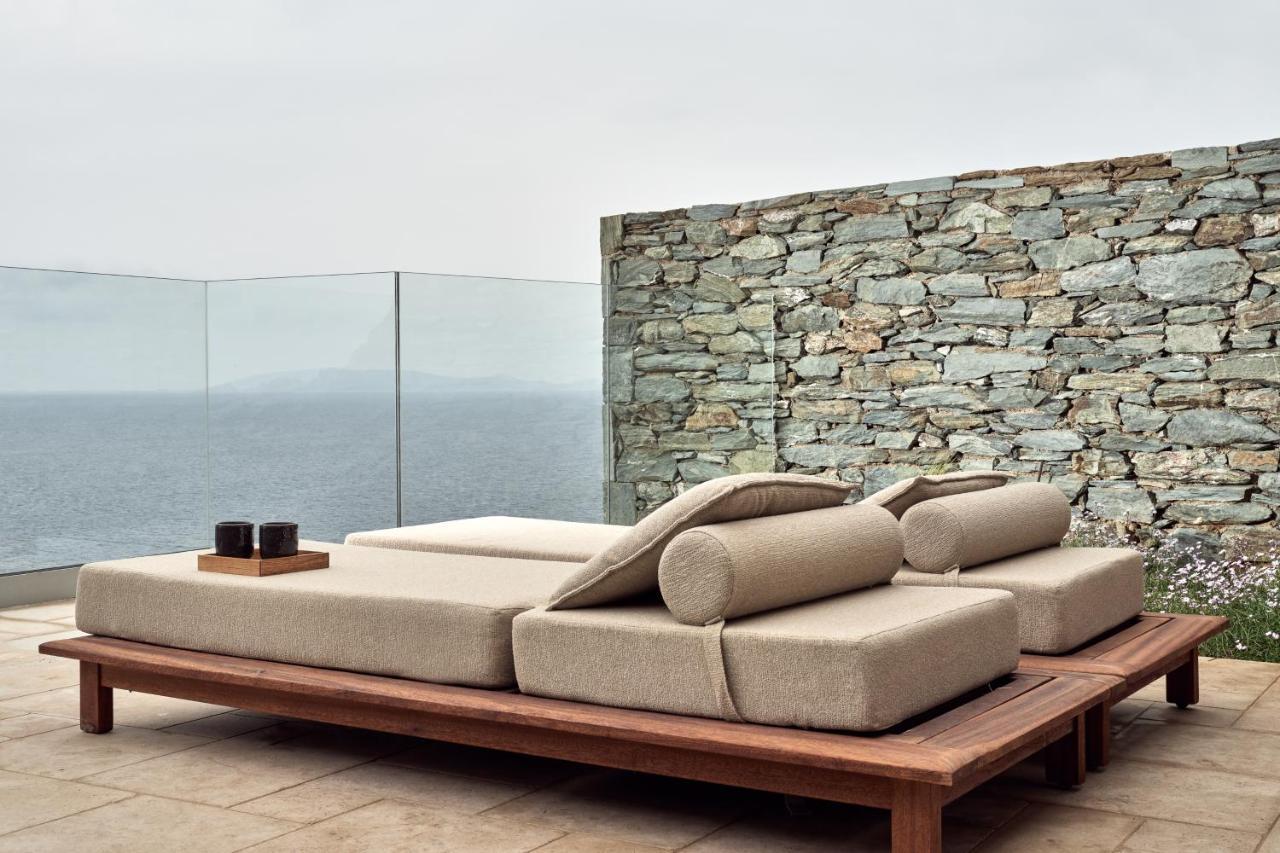 Suite Gaia avec Piscine à Débordement Privée - Vue sur Mer
