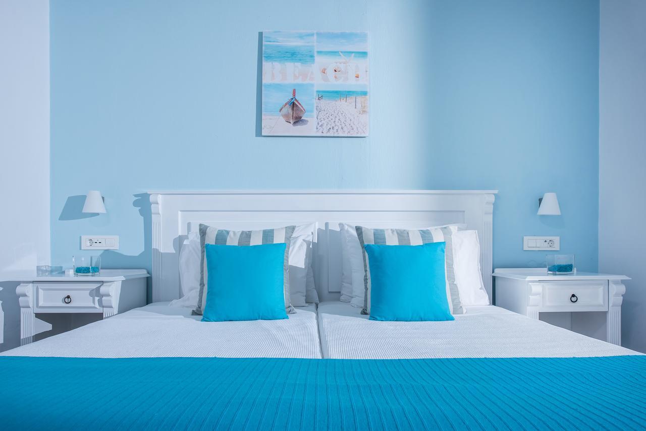 Chambre Double en Rez-de-Chaussée avec Piscine Commune
